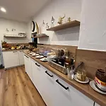 Harmony Holiday, Guest house