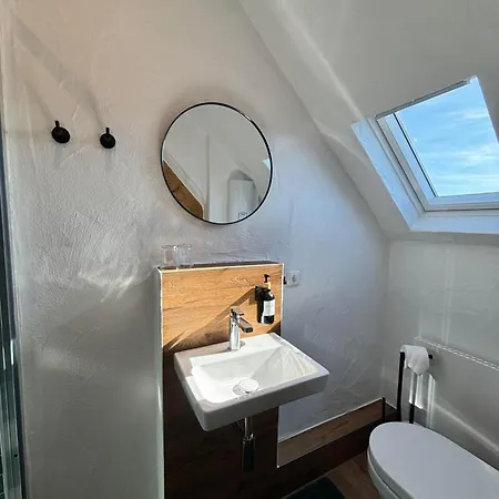 Harmony Holiday, Penzion 4*