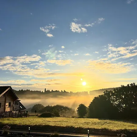 Harmony Holiday, Penzion 4*