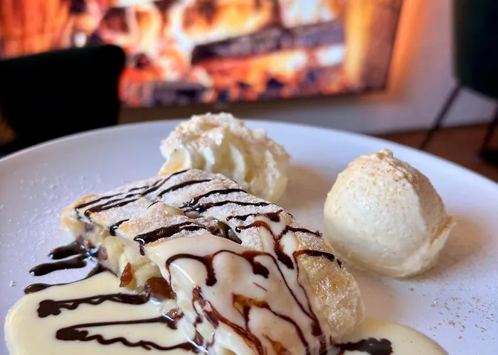 Harmony Holiday, Kerschenbach