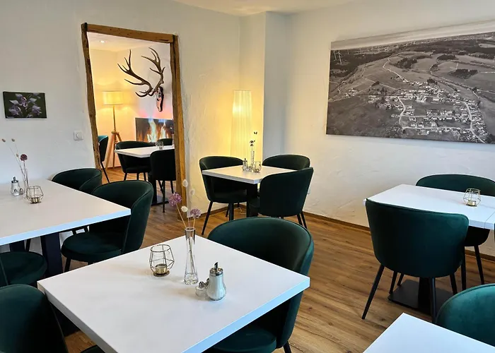 Harmony Holiday, Kerschenbach